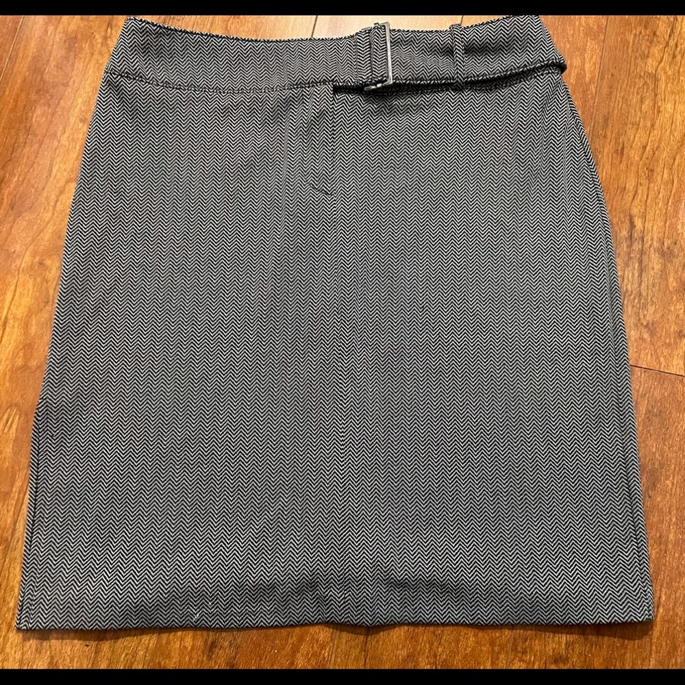 EXPRESS Chevron Pencil Skirt